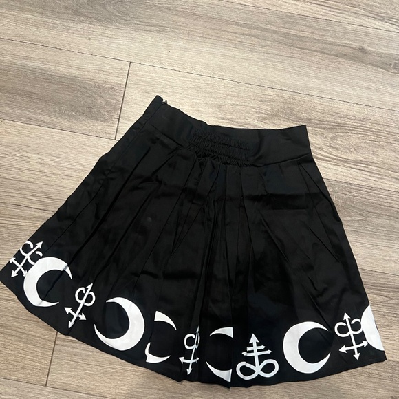 Restyle witchcraft gothic mini skirt - Picture 4 of 7